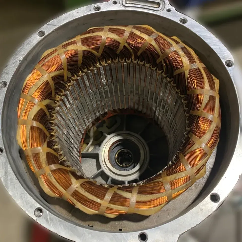 Revision und Upgrade einer Tesla Drive Unit