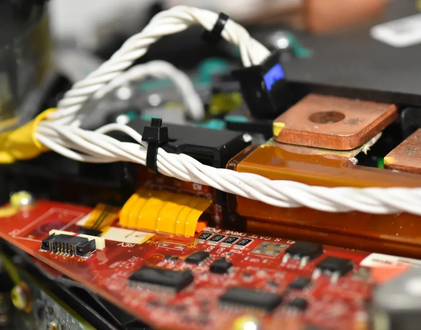 Inverter und Leistungselektronik einer Tesla Drive Unit